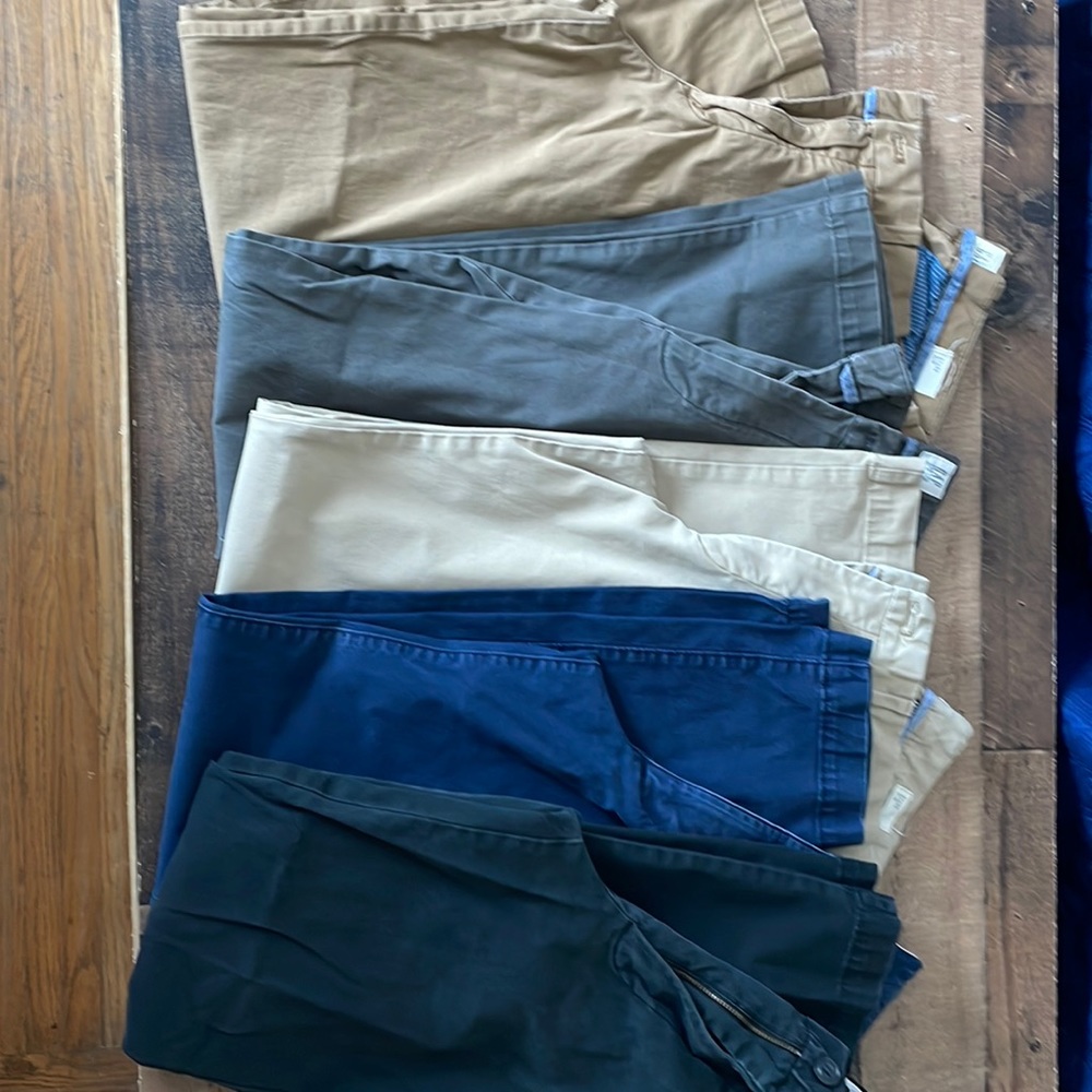 Gap mens slim khakis size 31x30
